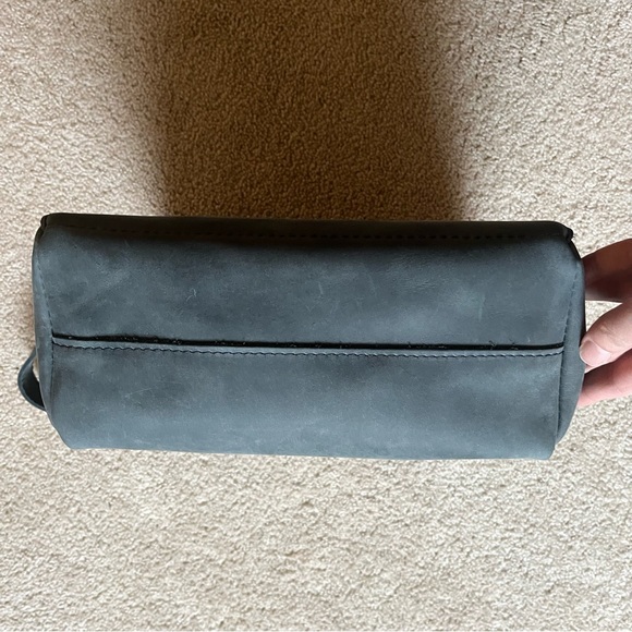 Portland Leather Gray Suede Purse - Picture 9 of 9